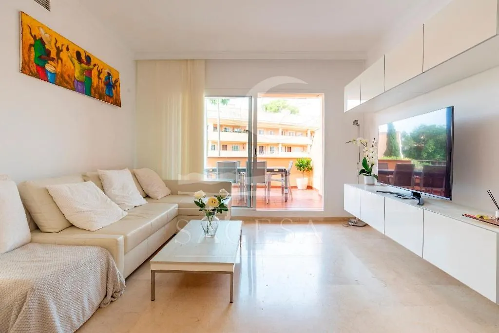 Jardines De Santa Maria Golf Apartment Marbella